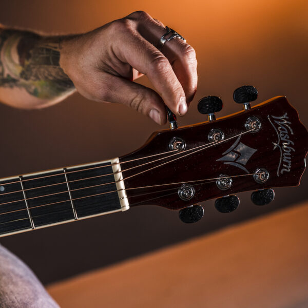 AG70CE | Washburn Guitars