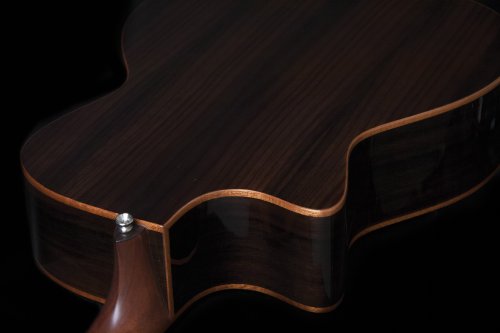 Washburn G20SCE Comfort 20 Series Grand Auditorium Cutaway Acoustic Eletric Guitar. Natural