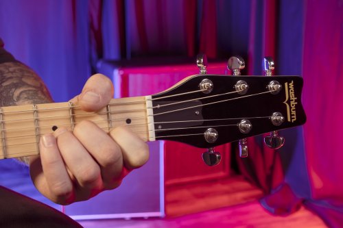 Raven 6-String Electric Guitar