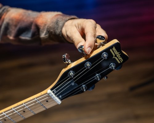 Raven 6-String Electric Guitar
