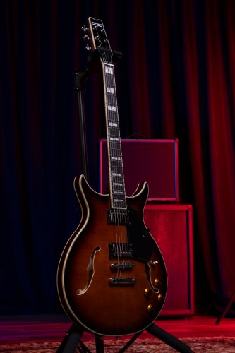 Washburn SH35TS Wing Series Semi Hollow Electric Guitar. Tobacco Sunburst