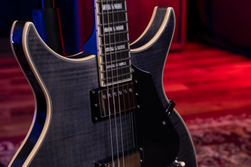 Semi-Hollow 6-String Electric Guitar