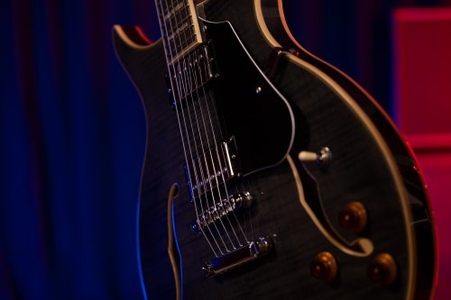 Semi-Hollow 6-String Electric Guitar