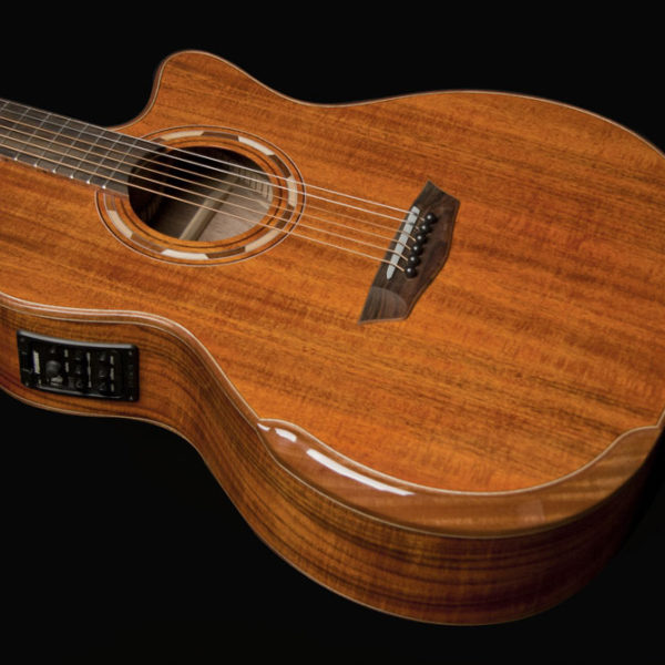 WCG55CE COMFORT G55CE KOA angled view of the top and controls