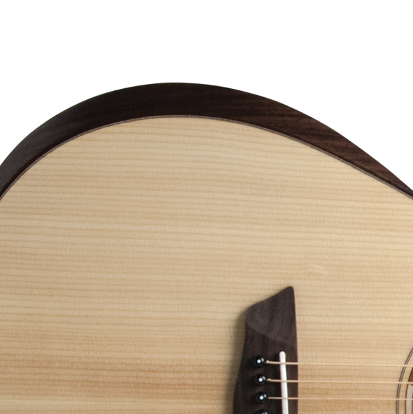 closeup of bevel on body of Washburn acoustic guitar