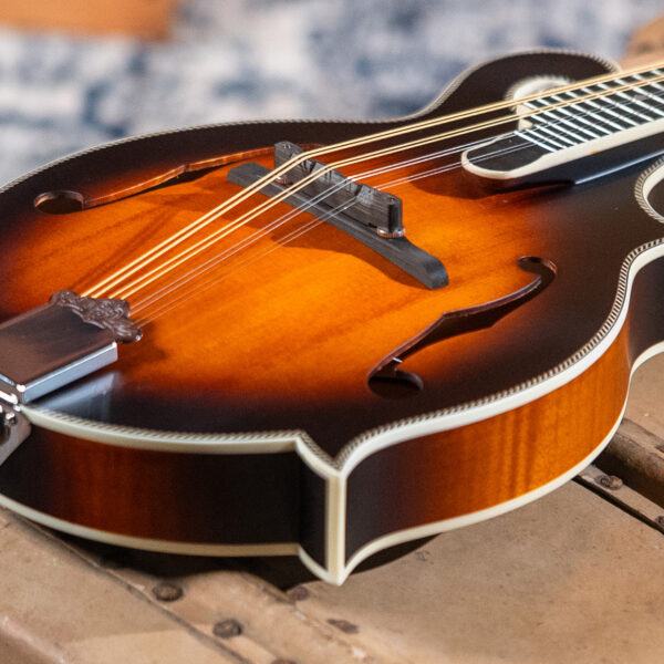 Washburn Americana M3SE F-style Mandolin