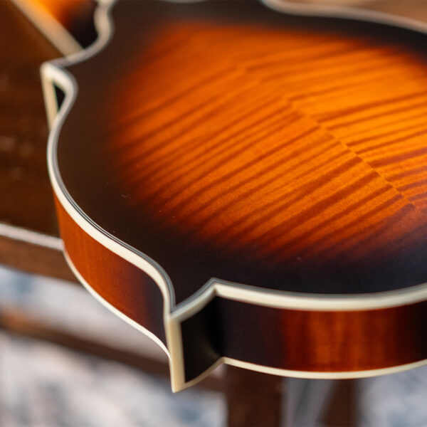 Washburn Americana M3SE F-style Mandolin
