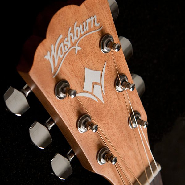 WD7S angled image of the front of the headstock