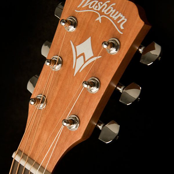 WG7S angled image of the front of the head stock